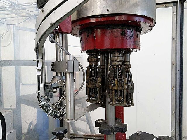 Filling and Screwing Machine Alcoa 28 MCA