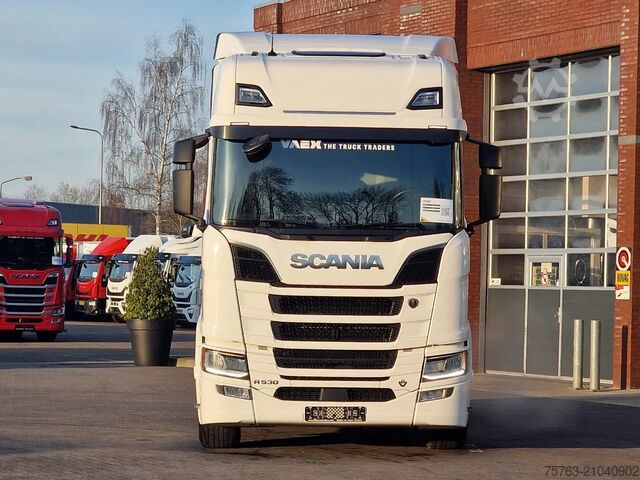 Standard-SZM Scania R530 V8 NGS Highline 6x2 - 2.95 WB - Full air -...