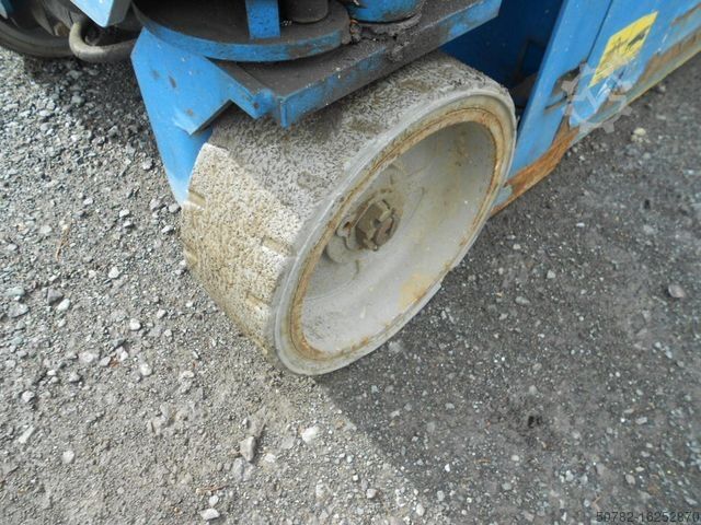 Arbeitsbühne GENIE GS 1932, Scherenarbeitsbühne Genie 8 m