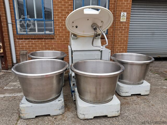 Teigknetmaschine WP UC 80 AC