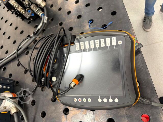 Industrial robot KUKA KR6 R7000