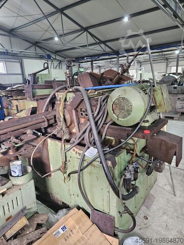 Center grinding machine WEDALCO Sweden C 200