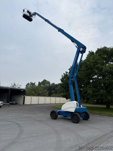 Selbstfahrende Arbeitsbühne Niftylift HR21 4x4