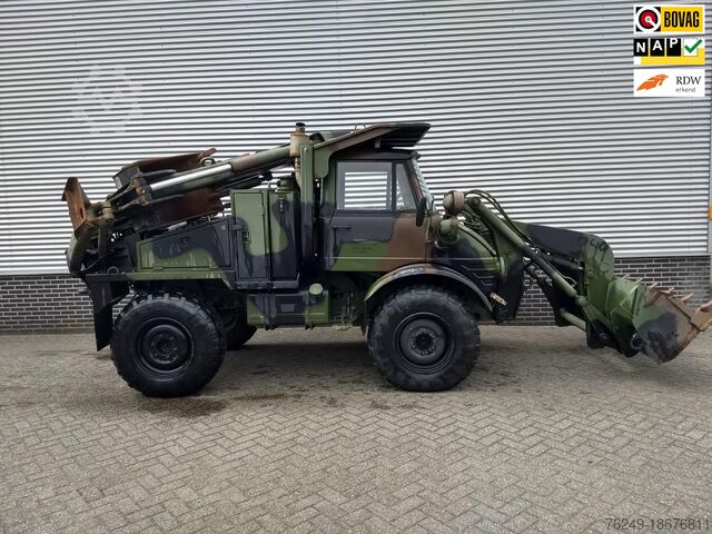 Mercedes-Benz Unimog FLU419 Mercedes-Benz Unimog FLU419