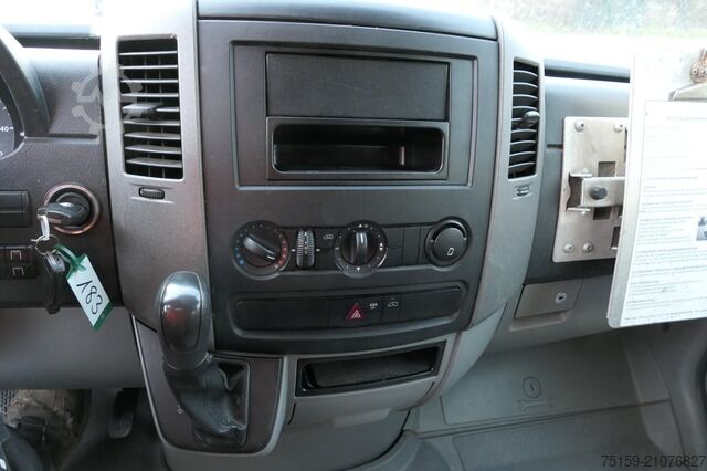 Transporter mit Koffer mercedes-benz SPRINTER 310 CDI MAXI EURO-5 KOFFER REGALE KAMERA DURCHGANG