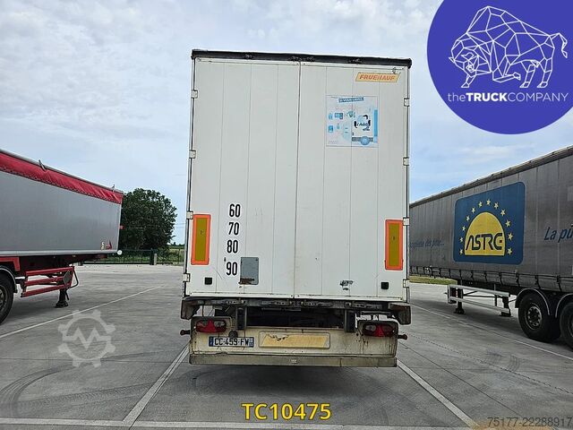 Schiebeplanen Fruehauf 