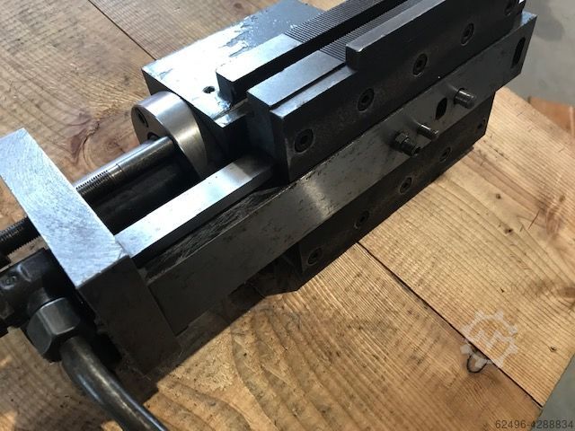 Index ER 25 Long turning device Index ER 25 Langdreheinrichtung 