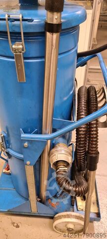 Industrial vacuum cleaner Debus DDS 118