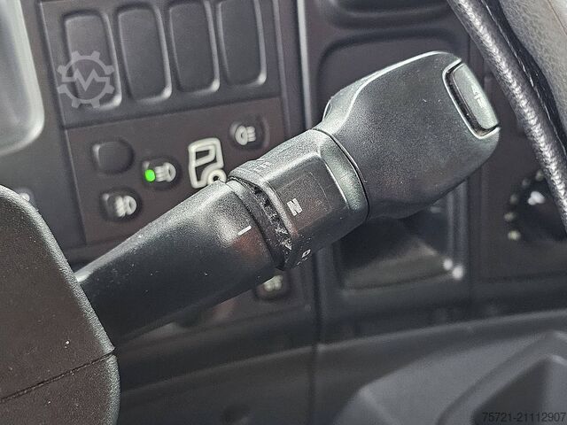 Kühl-/Tiefkühltransport SCANIA P280 6X2*4 TAILLIFT