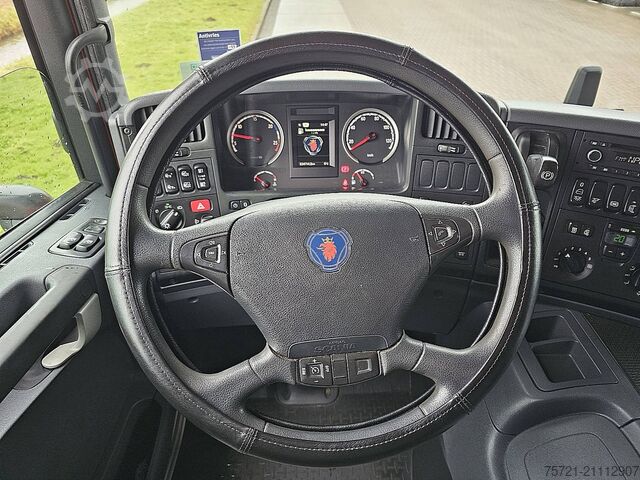 Kühl-/Tiefkühltransport SCANIA P280 6X2*4 TAILLIFT