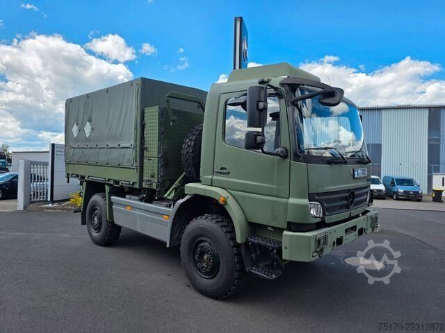 Sliding tarpaulin Mercedes-Benz Atego 1018 A 4x4 Pritsche Plane mehrfach vorh.