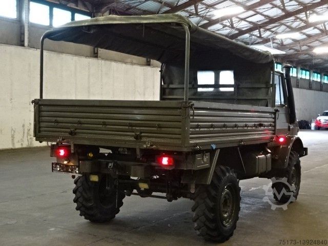 Pick-up van MERCEDES-BENZ Unimog U 1300 L Turbo OM 366 Pritsche 4x4