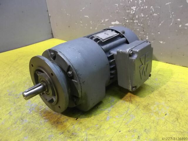 Gear motor 0.12 kW 42 rpm SEW-EURODRIVE RF32WD71A4