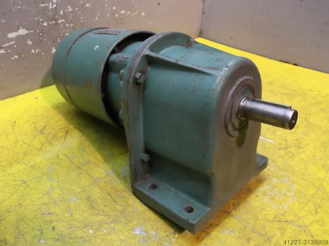 Gear motor 0.37 kW 41.5 rpm BAUER D0040/101