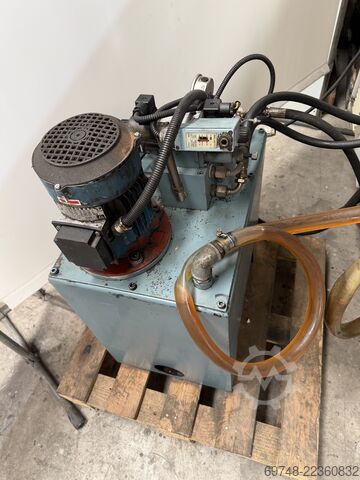 CNC lathe Pinacho Mustang 225 x 1600mm