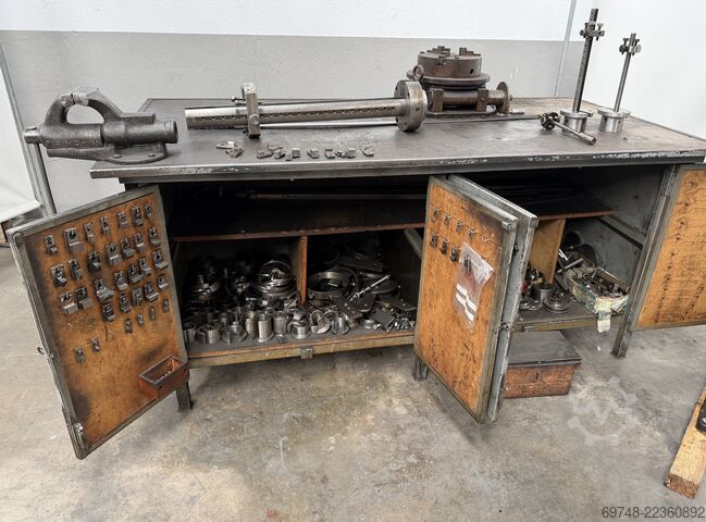 Broaching machine Hoytom 