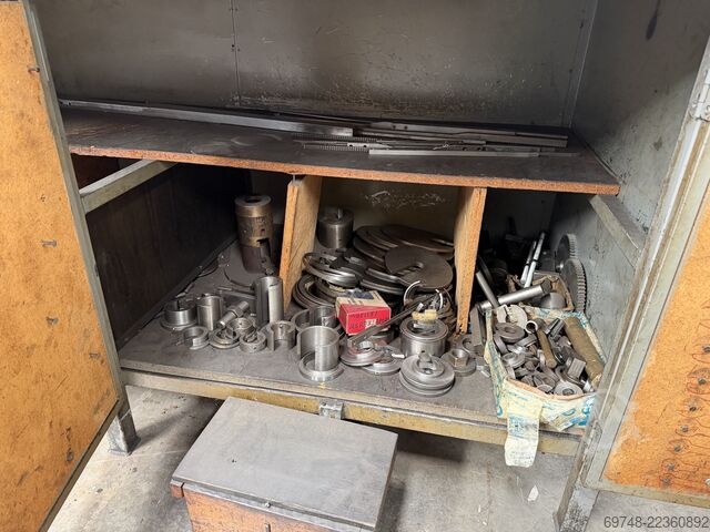 Broaching machine Hoytom 