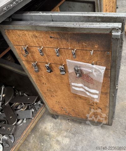 Broaching machine Hoytom 