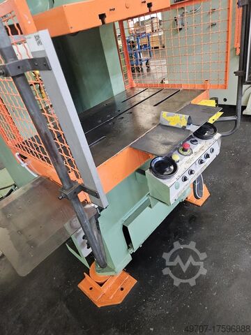 AIDA C1-11 110 Tonnen Exzenterpresse AIDA NC1 110ton