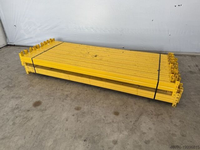 Hochregallager Palettenregaltraverse META Thyssen / K: 120 x 50 mm lichte Weite: 2.700 mm