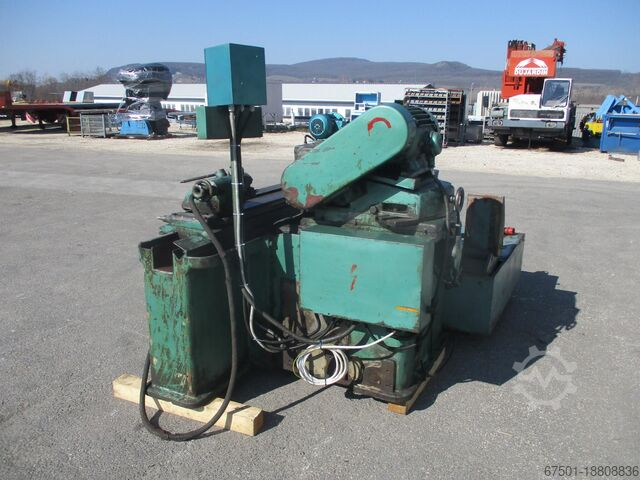 Cylindrical grinding machine TOS Rundschleifmaschine (3163)