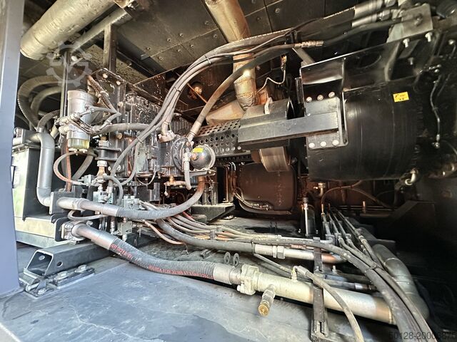 Mobile shredding plant Doppstadt Inventhor Type 9