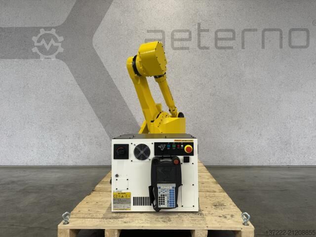 Refurbished Robot with 1 year warranty FANUC M-710iC/70