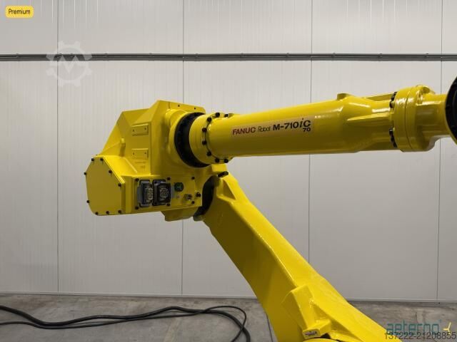 Refurbished Robot with 1 year warranty FANUC M-710iC/70