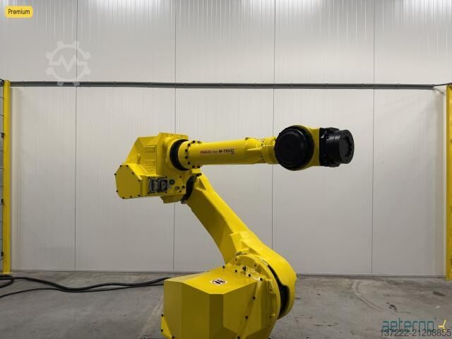 Refurbished Robot with 1 year warranty FANUC M-710iC/70