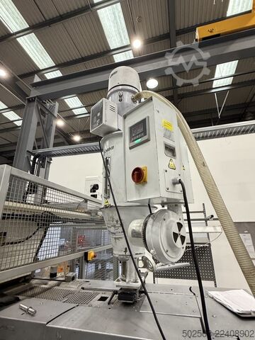 Injection molding machine Boy 60 E