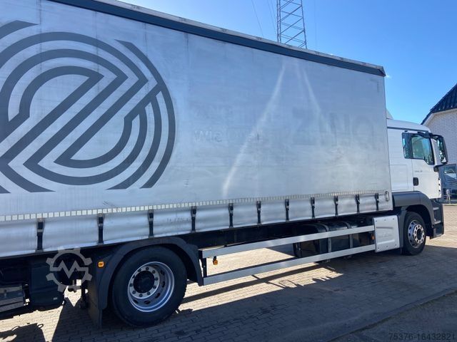 Flatbed truck with tarp MAN TGS 18.330 4x2 Edscha-Verdeck Stahl-Rungen LBW