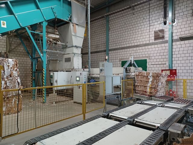 Ballenpresse für Papier und Schrott Paal Licon 250 SC