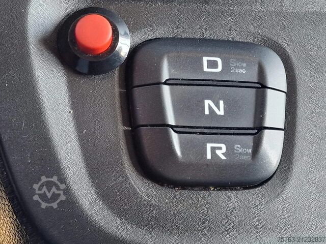 Kühl-/Tiefkühltransport Iveco EuroCargo 180 320 Frigo Carrier supra 850 nordi...