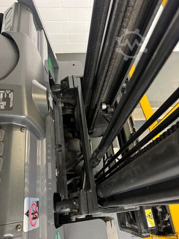 Forklift TCM FHG 15T3