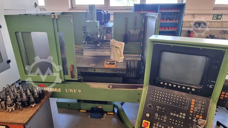 Fräsmaschine HERMLE UWF 900