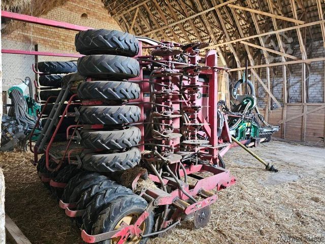 Sämaschine Väderstad RD 600 P Drille