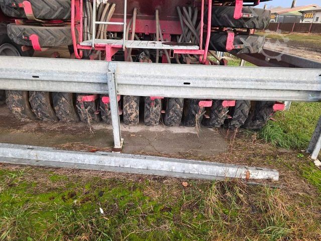 Sämaschine Väderstad RD 600 P Drille