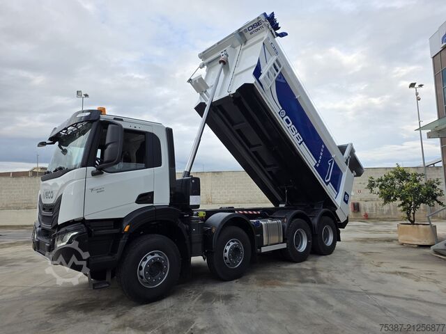 Kipper LKW IVECO 410T54
