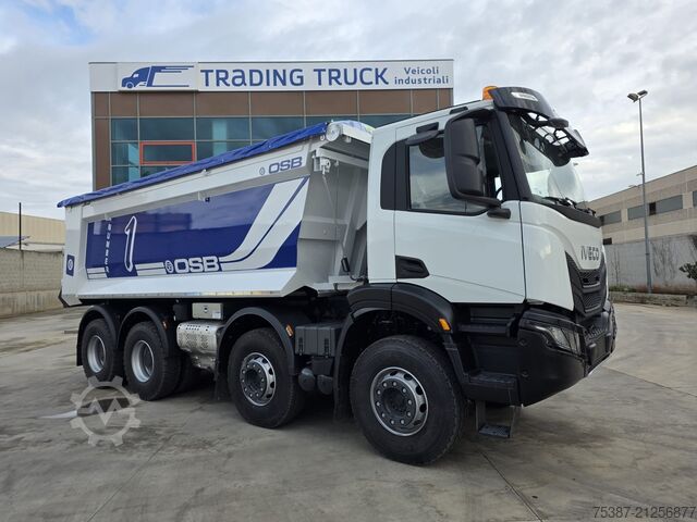 Kipper LKW IVECO 410T54