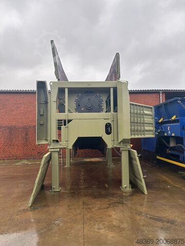 Shredder KOMPTECH TERMINATOR 5000 E