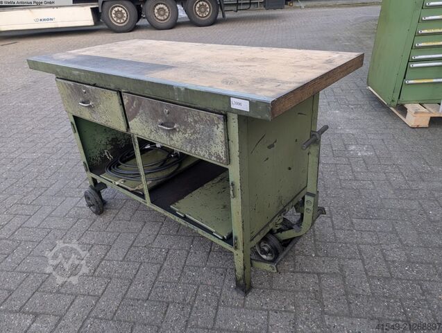 Fitter s bench UNBEKANNT mobil auf Rollen