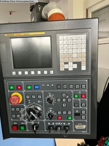 CNC Lathe DOOSAN LYNX 220 LMA