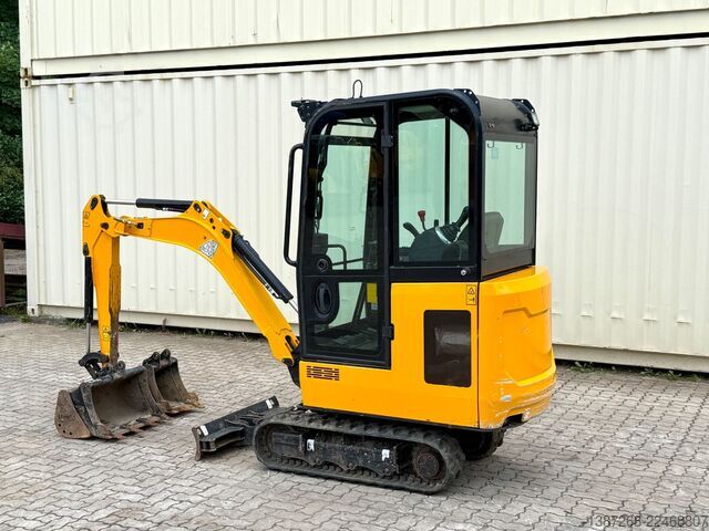 Minibagger JCB 15C-1 / 825 H /  3 x Löffel / Kabine