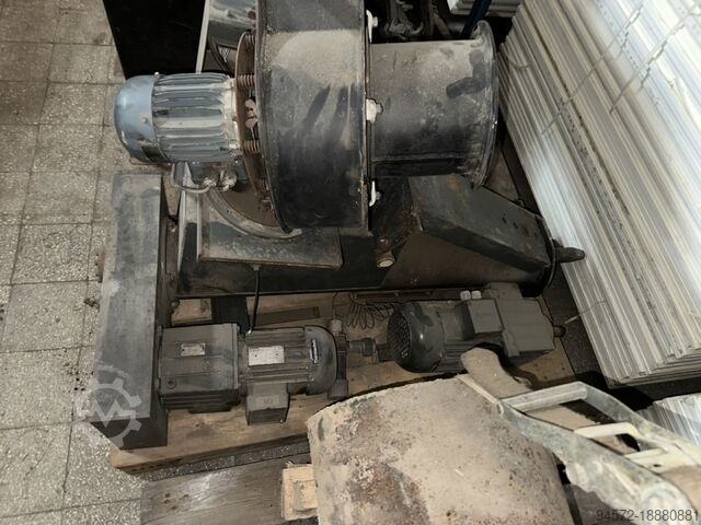 Wood chip boiler + Feeder! Viessmann/KÖB Pyrot 220 kW
