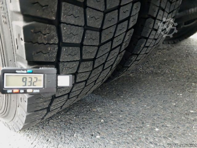 Volumen SZM MAN TGX 18.510 LLS-U -INTARDER-2 Tanks-ACC-TOP