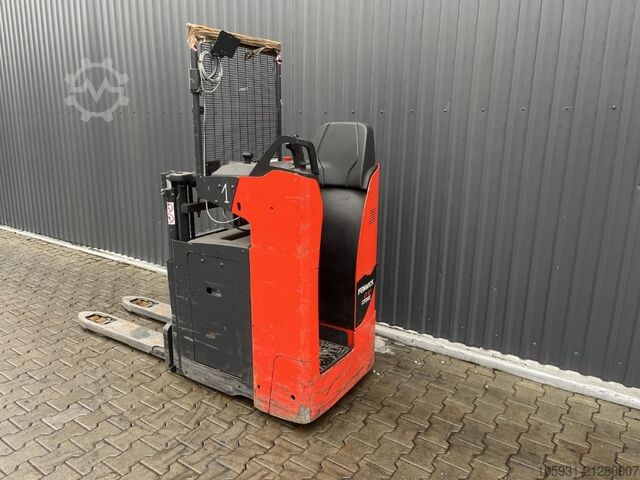Fahrerstandstapler Linde D12S