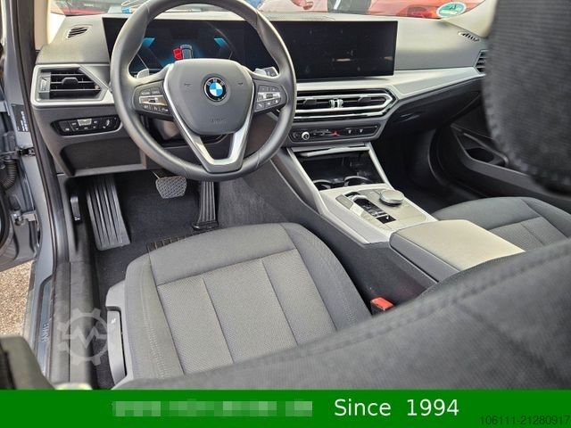 Minibus BMW 320 d xDrive Navigation PDC