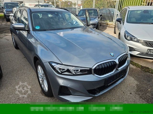 Minibus BMW 320 d xDrive Navigation PDC
