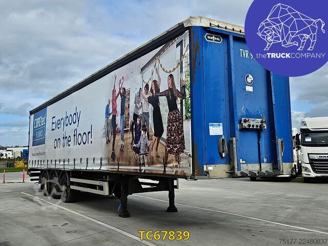Sliding tarpaulins Vanhool 