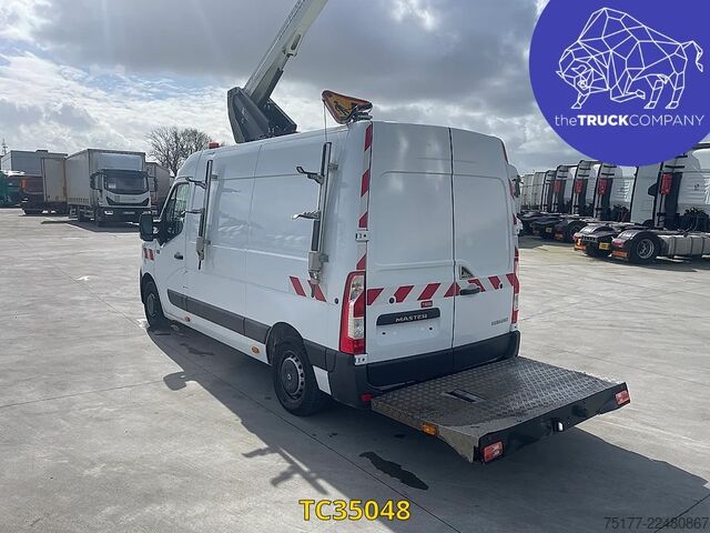 Lifting platform Renault Master